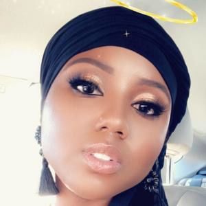 Meet your Posher, Cinnamon